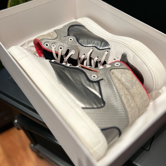 Balenciaga ~ Men's White/Silver Leather High Top Sneakers ~ Size US 8 / EUR 41 - Picture 1 of 9